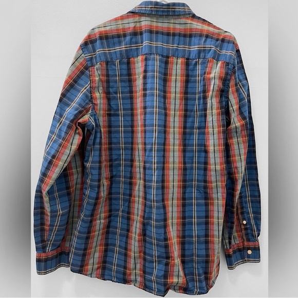 St. John’s Bay Mens Button Up. Size X-Large. - Picture 2 of 3